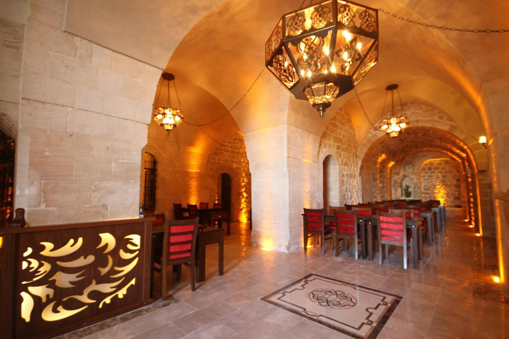 Tughan Hotel Mardin Exterior foto