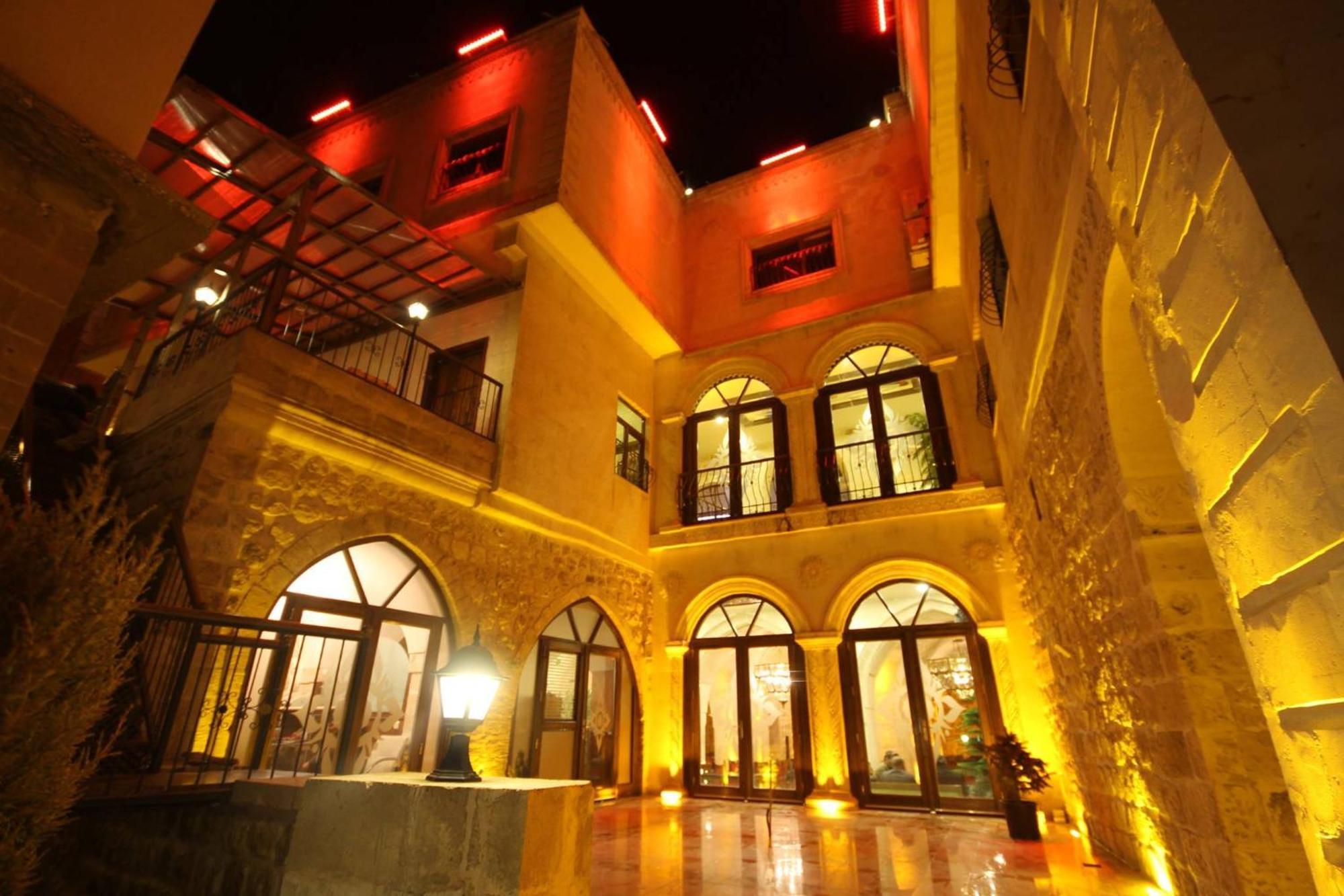 Tughan Hotel Mardin Exterior foto